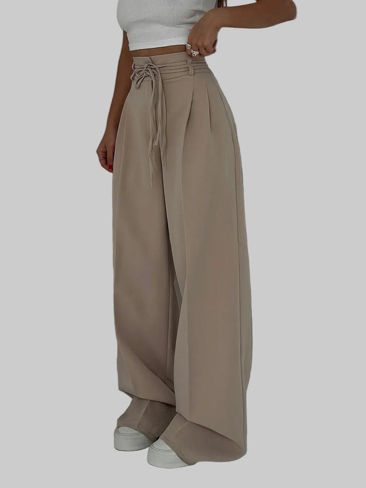 Stefania | Pantalón de tiro alto y pierna ancha