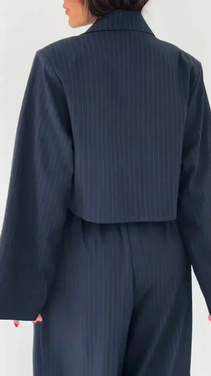Justyna | Elegante Traje Negro