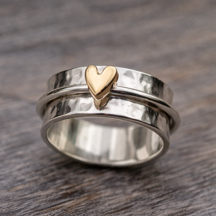 Annes | Anillo de Plata con Corazón de Oro