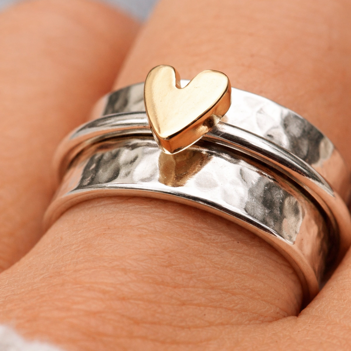 Annes | Anillo de Plata con Corazón de Oro