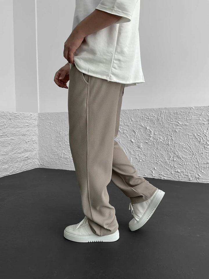 Żelisław | Pantalón holgado de canalé