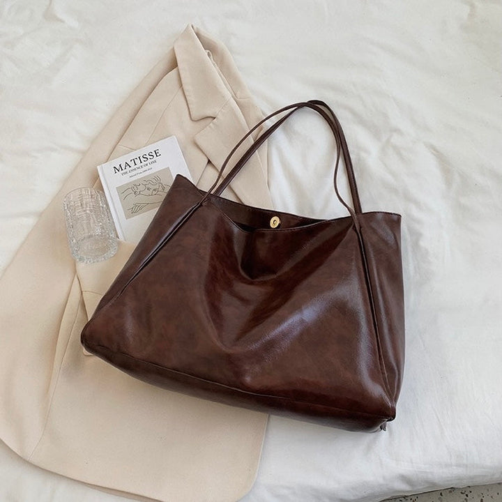 Amara | Bolso de mano de cuero retro