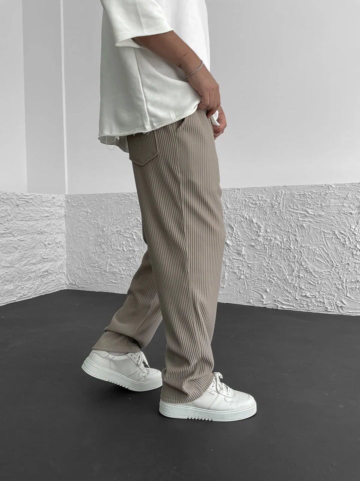 Żelisław | Pantalón holgado de canalé