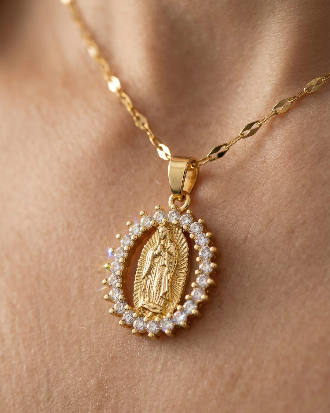 Madonna | Collar de Nuestra Señora