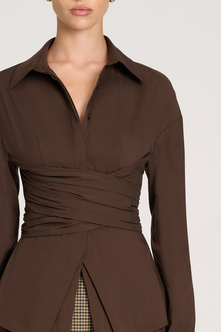 Tamara | Camisa estructurada con volantes decorativos
