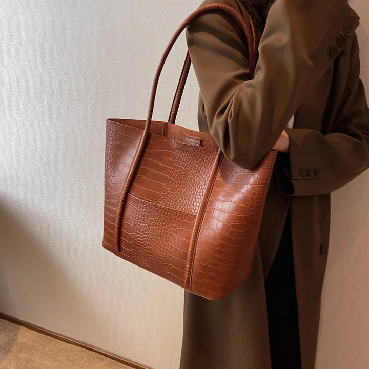 Betina | Bolso de hombro de piel de cocodrilo