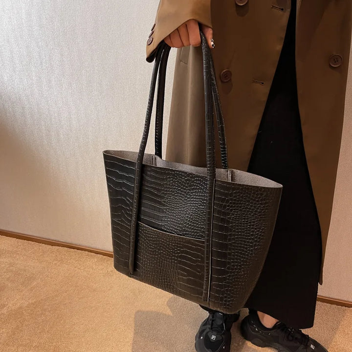 Betina | Bolso de hombro de piel de cocodrilo