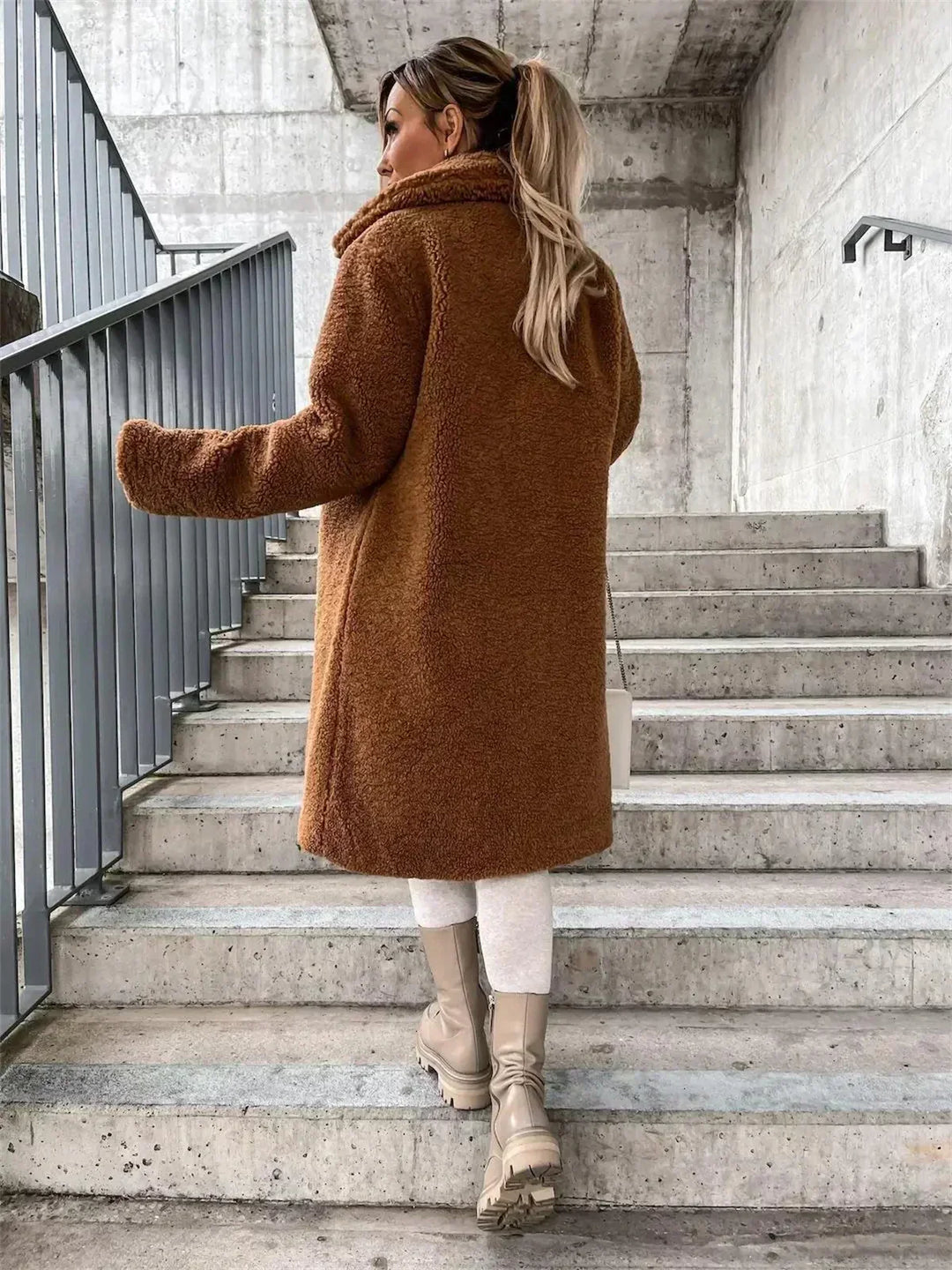 Katarina | Elegante abrigo Teddy