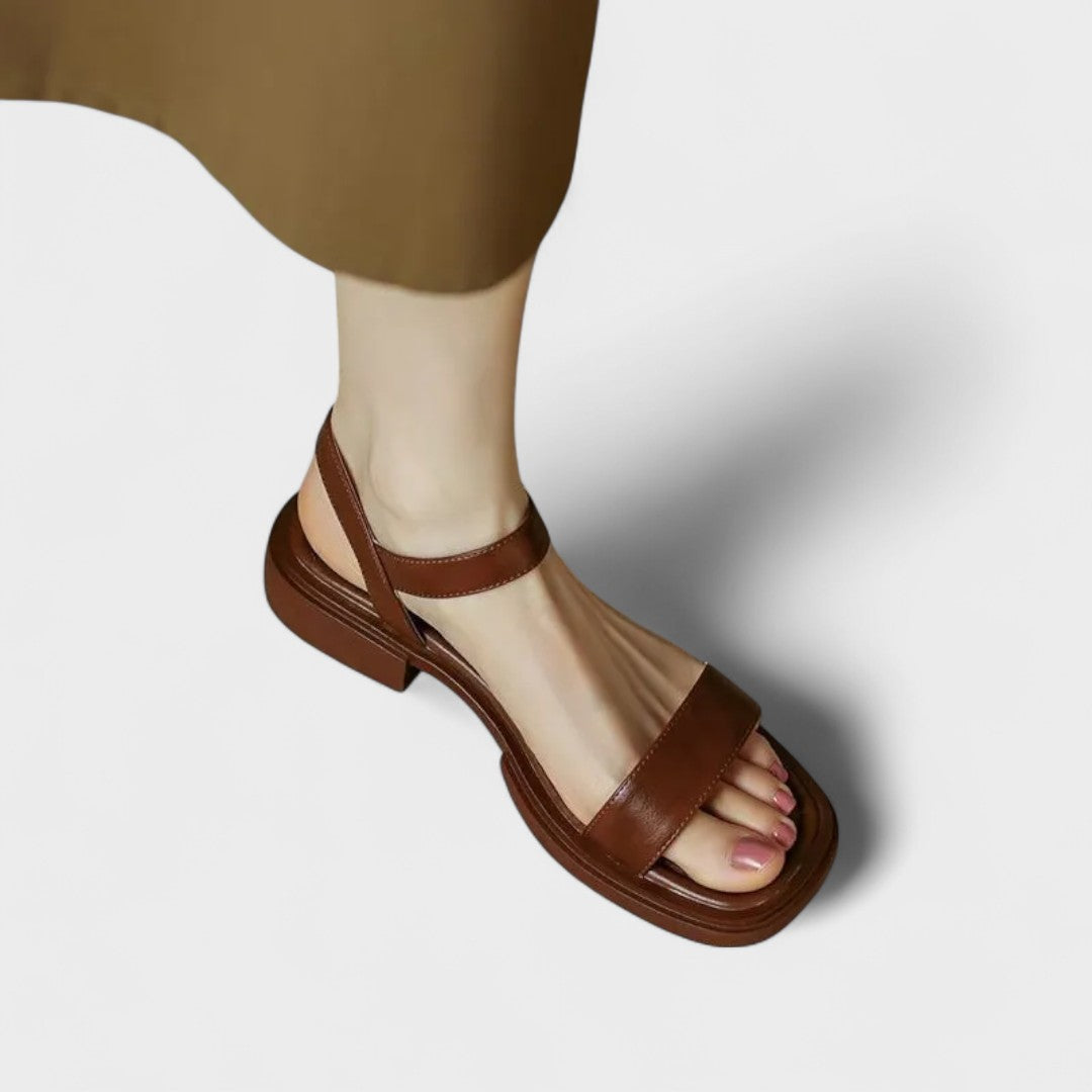 Marta | Sandalia ortopédica elegante