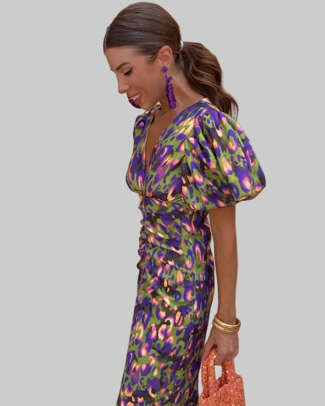 Simona | Vestido Elegante con Cuello en V