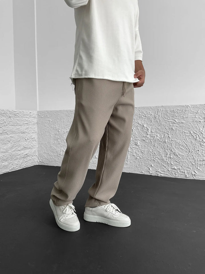 Żelisław | Pantalón holgado de canalé