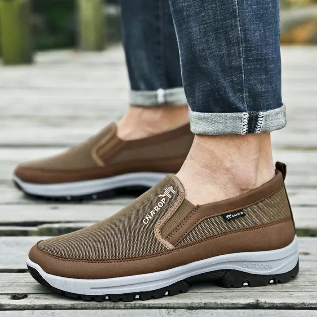 Rendell | Zapatillas de senderismo de diseño ortopédico