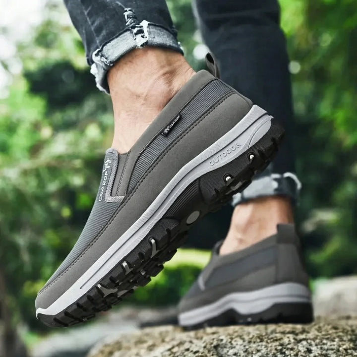 Rendell | Zapatillas de senderismo de diseño ortopédico