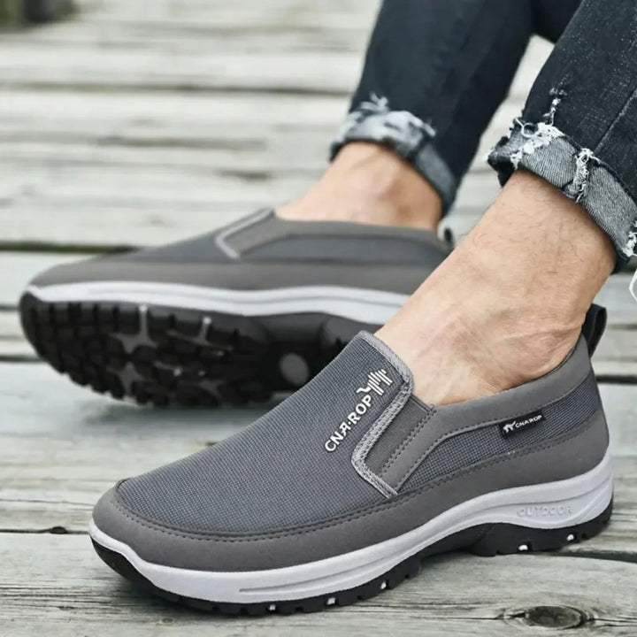Rendell | Zapatillas de senderismo de diseño ortopédico